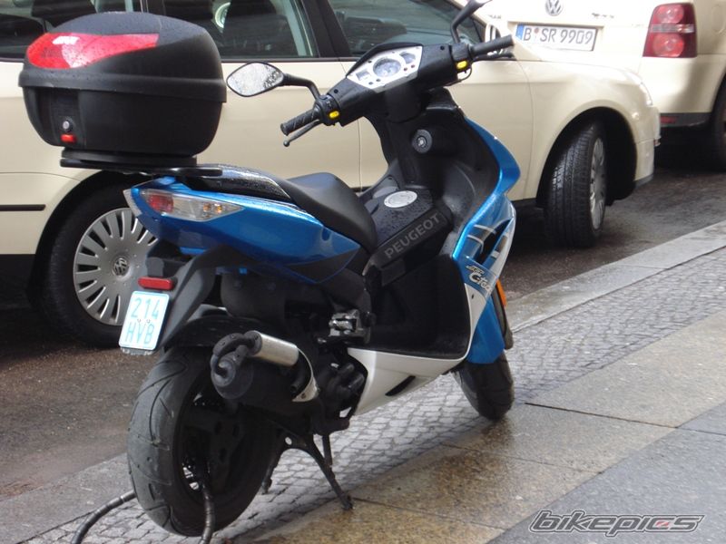 Photo 1597567