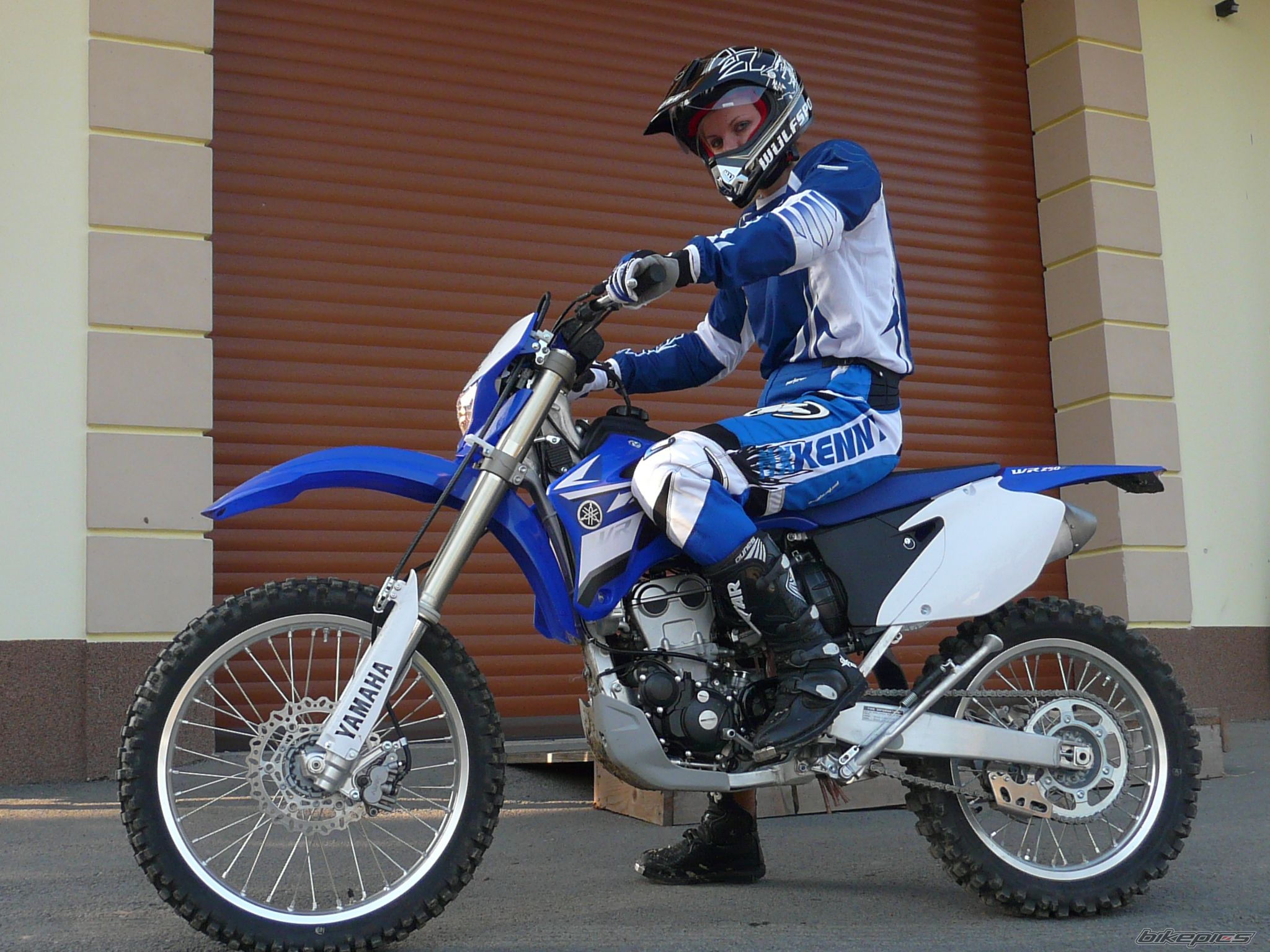 Bike Photo 1597662