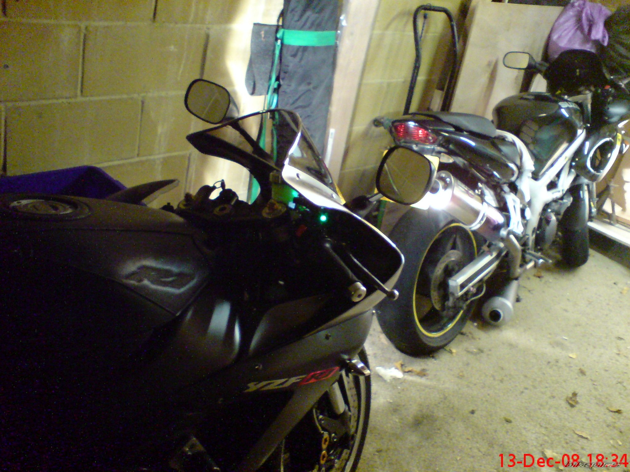 Photo 1597917