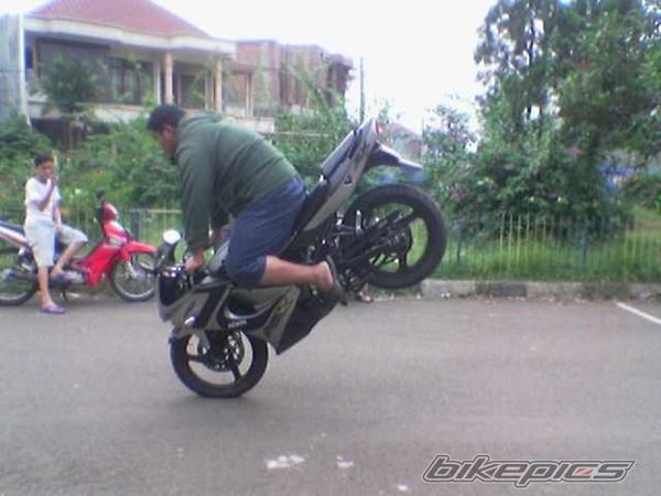 Bike Photo 1597945