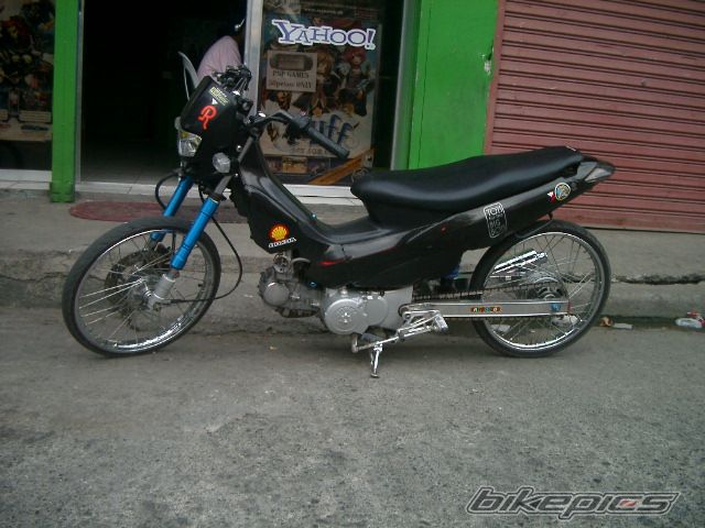 Photo 1598090