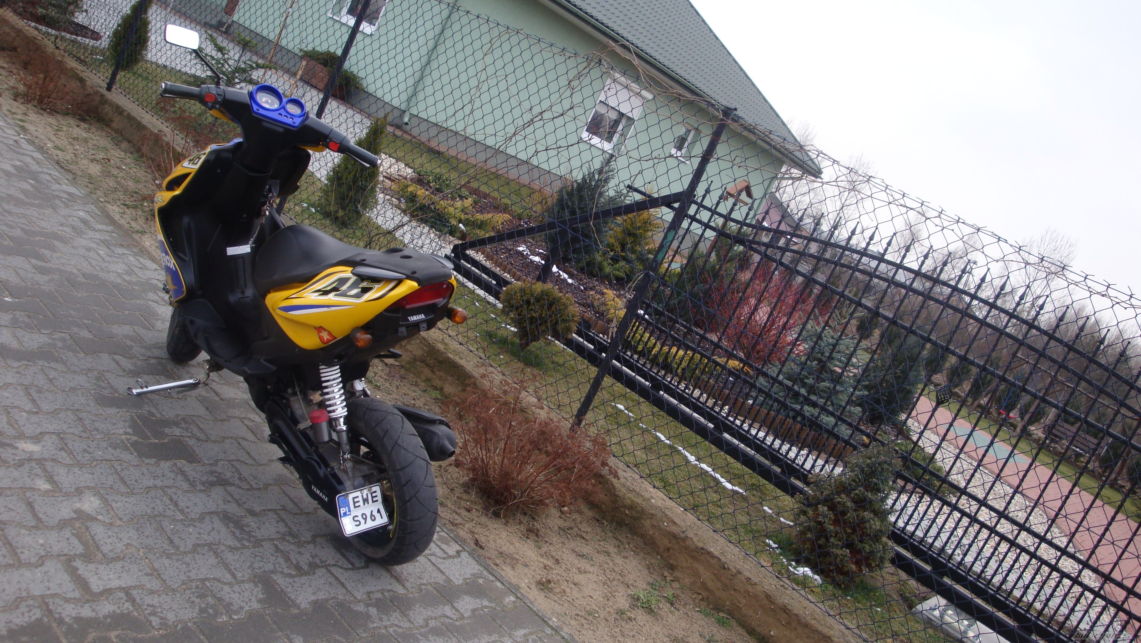 Bike Photo 1598263