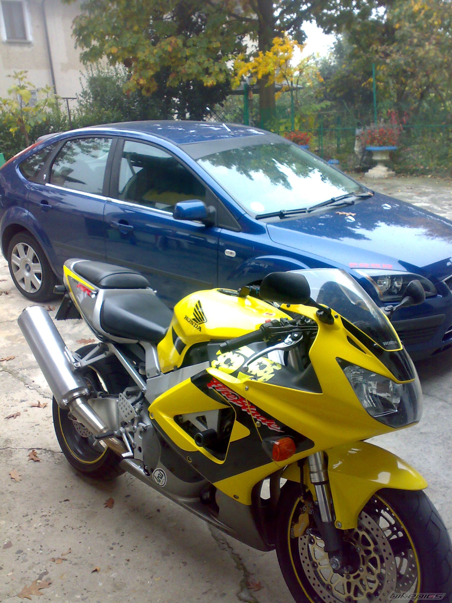 Photo 1598312