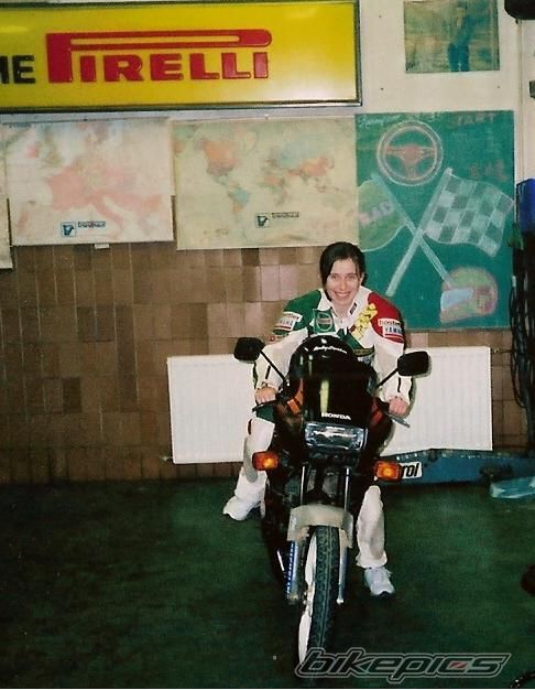 Photo 1598330