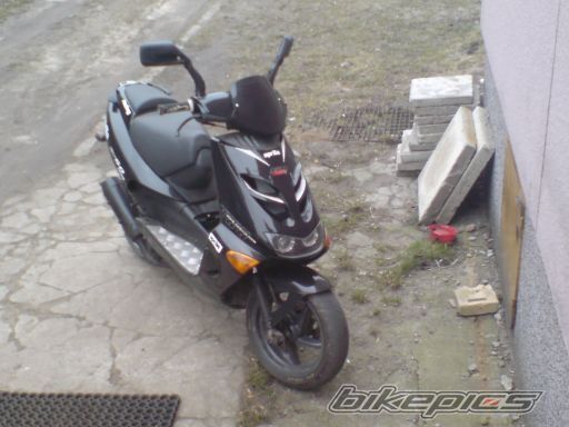 Photo 1598473