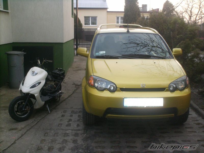Photo 1598605