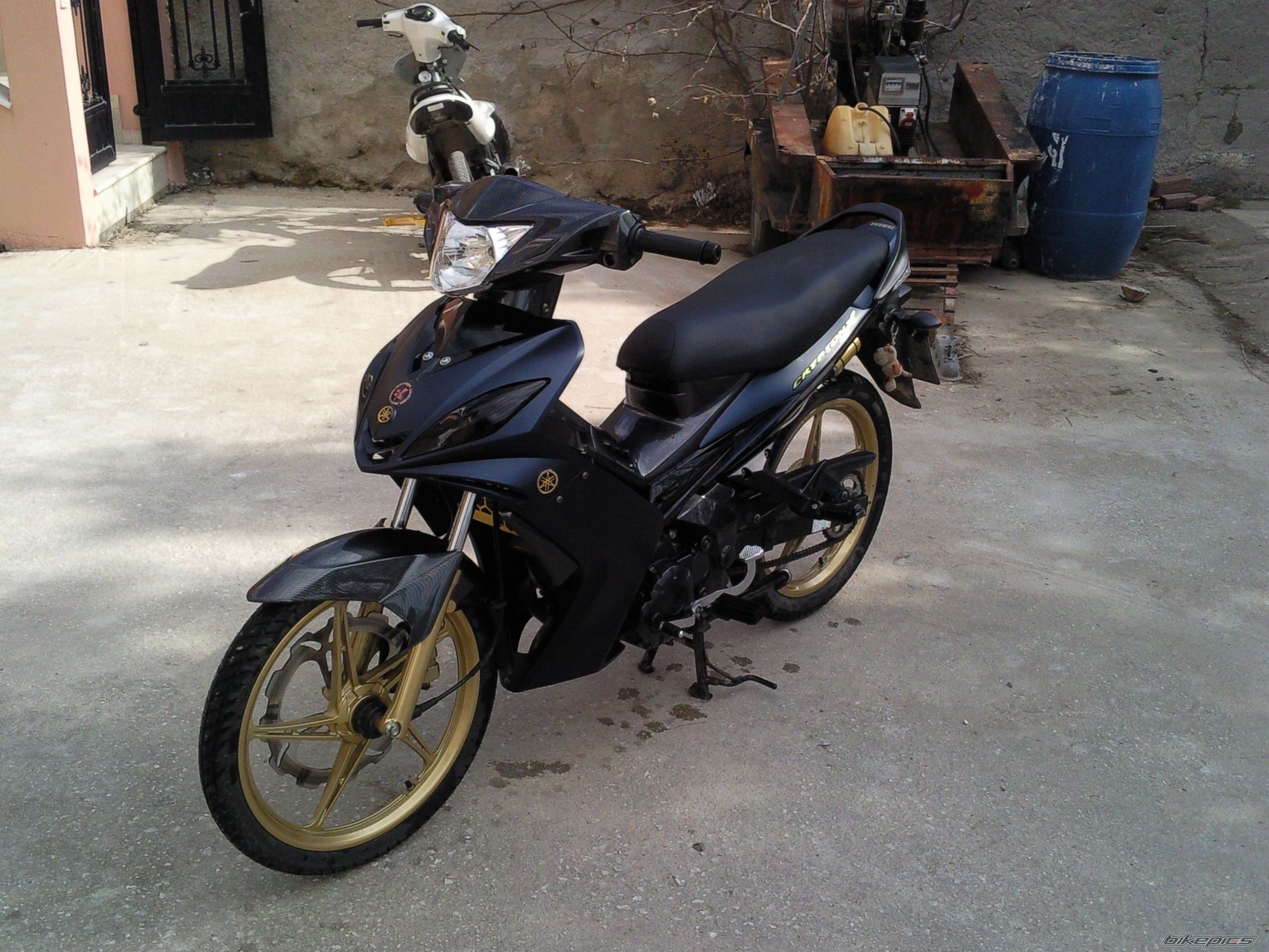 Photo 1598705