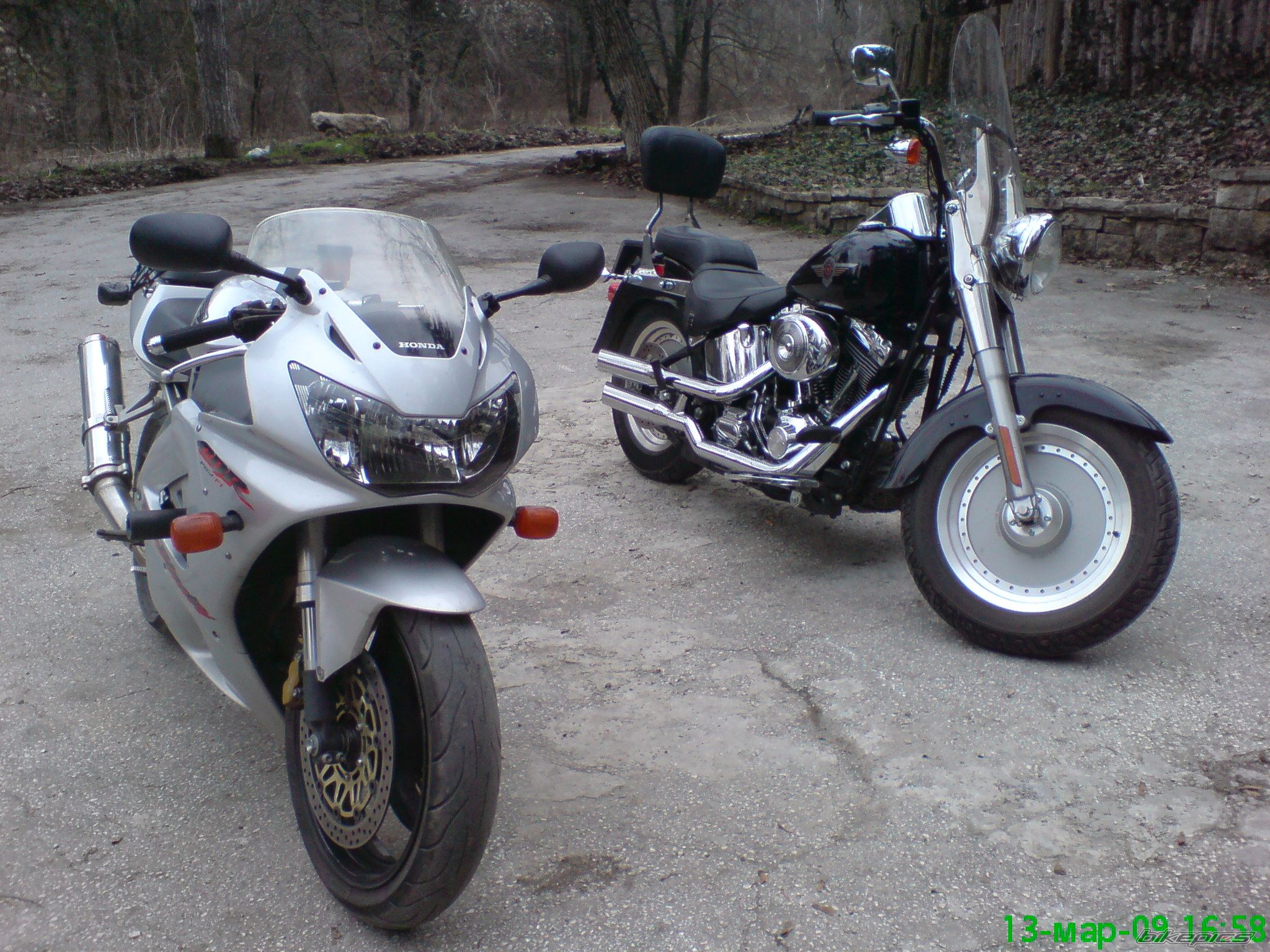 Photo 1598830