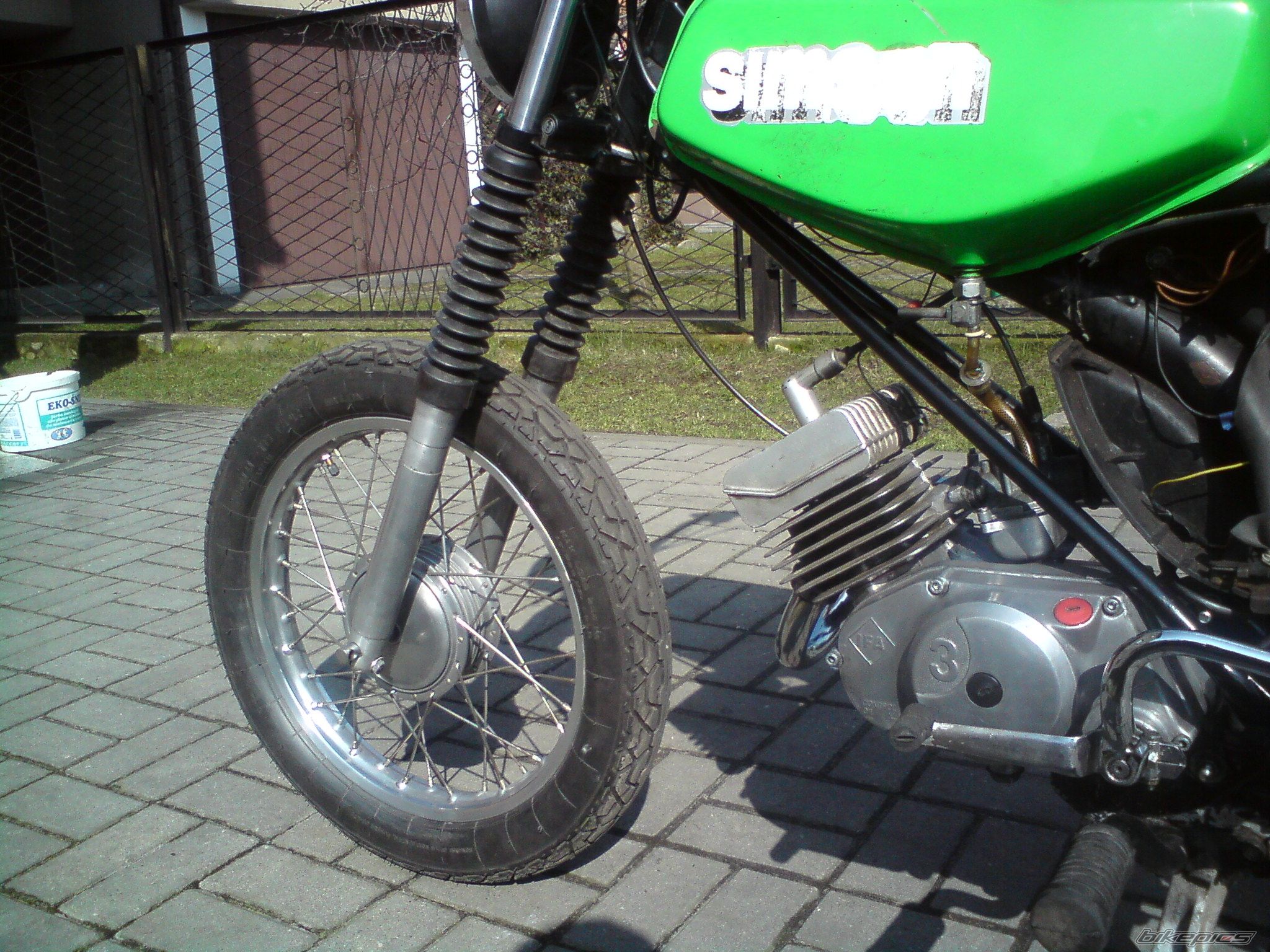 Photo 1598849