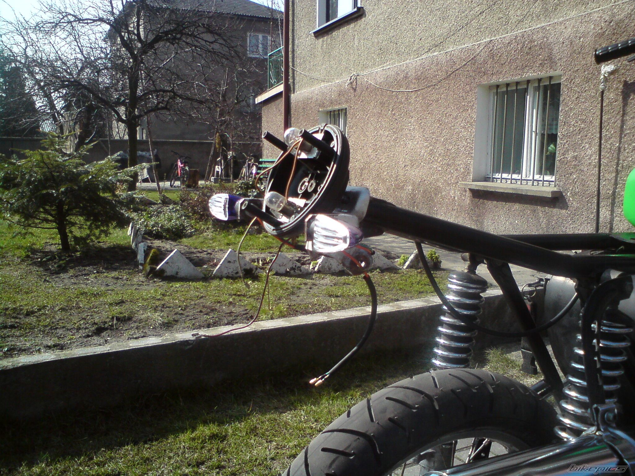 Photo 1598860