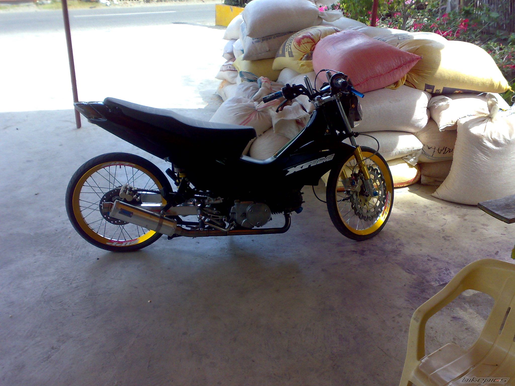 Photo 1598895