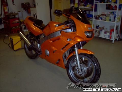 Photo 1598921