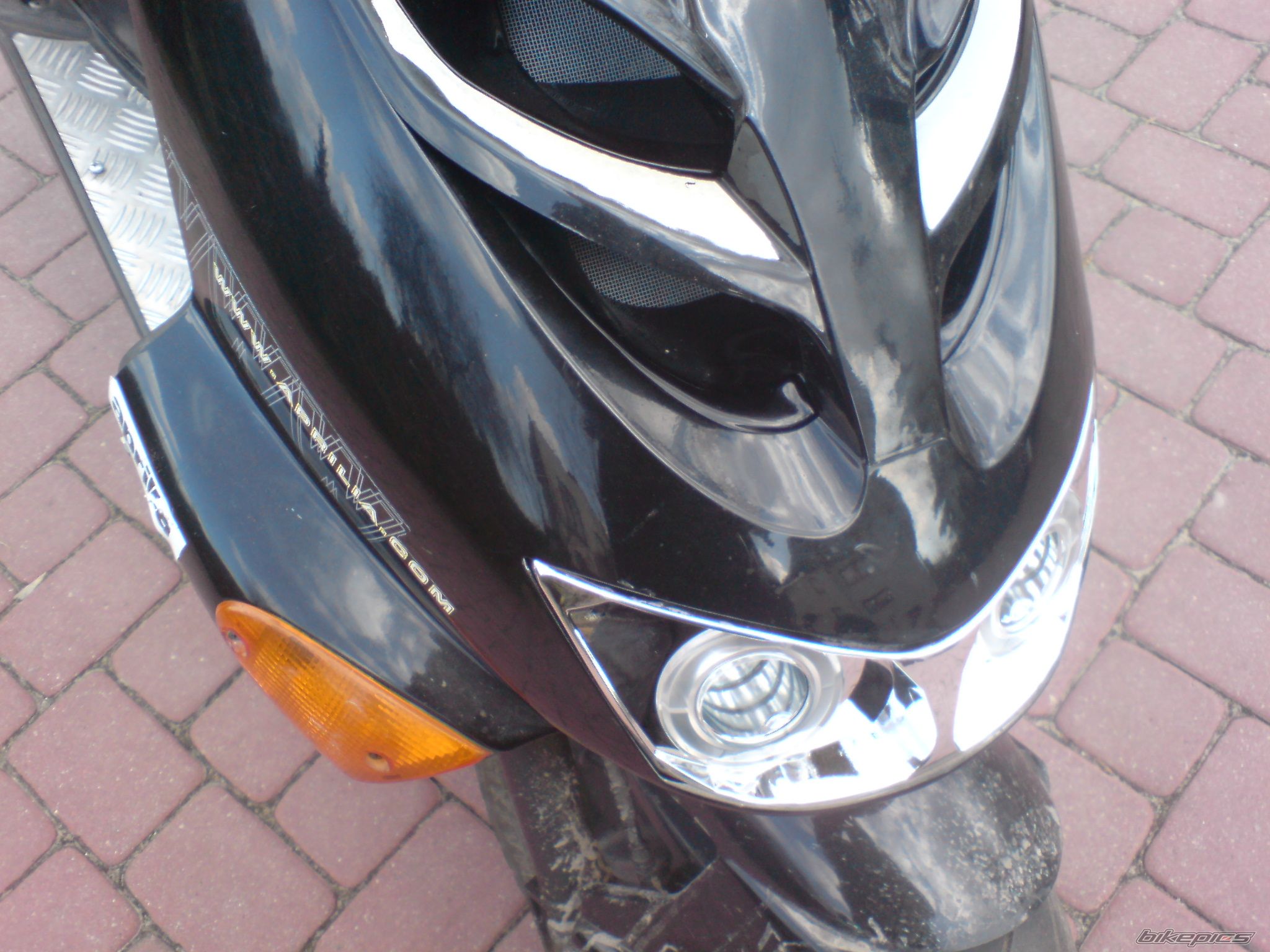 Photo 1598967