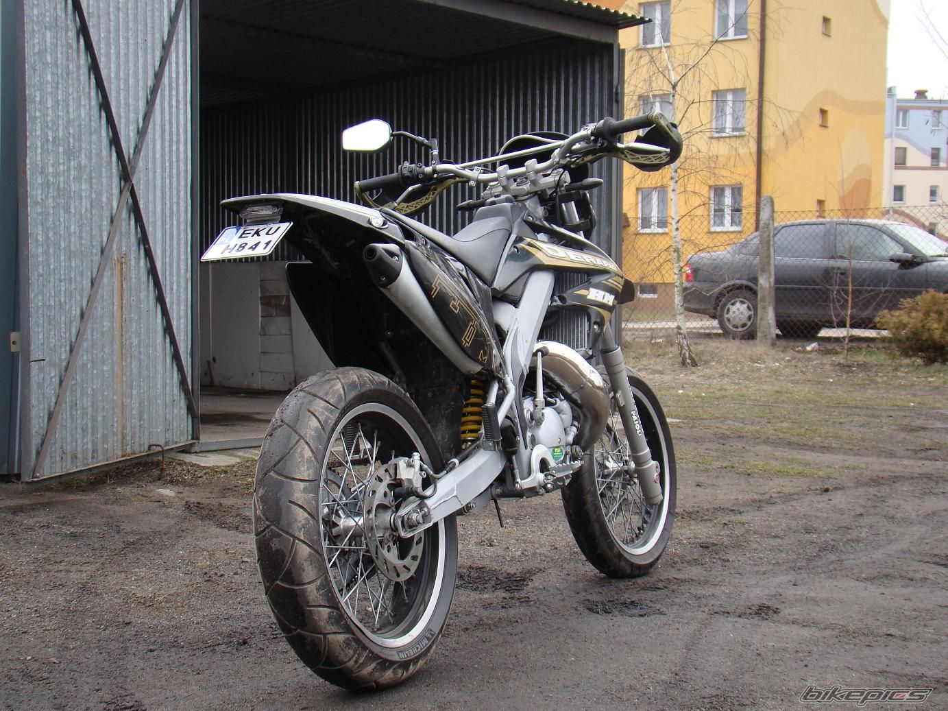 Bike Photo 1598972