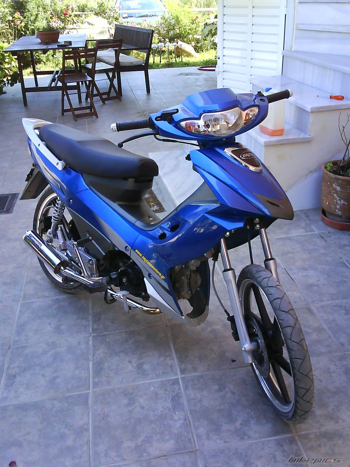 Photo 1599092
