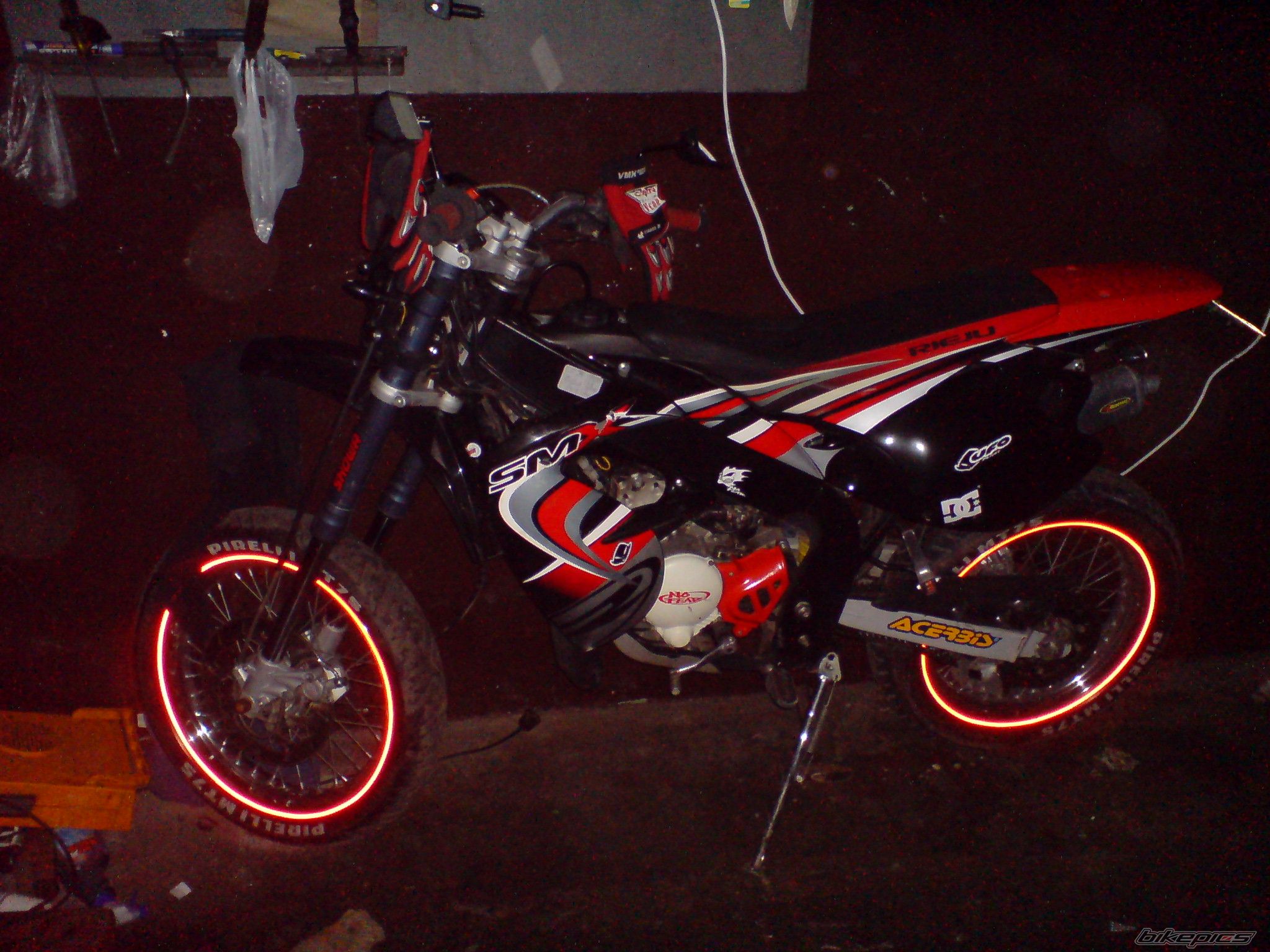 Photo 1599597