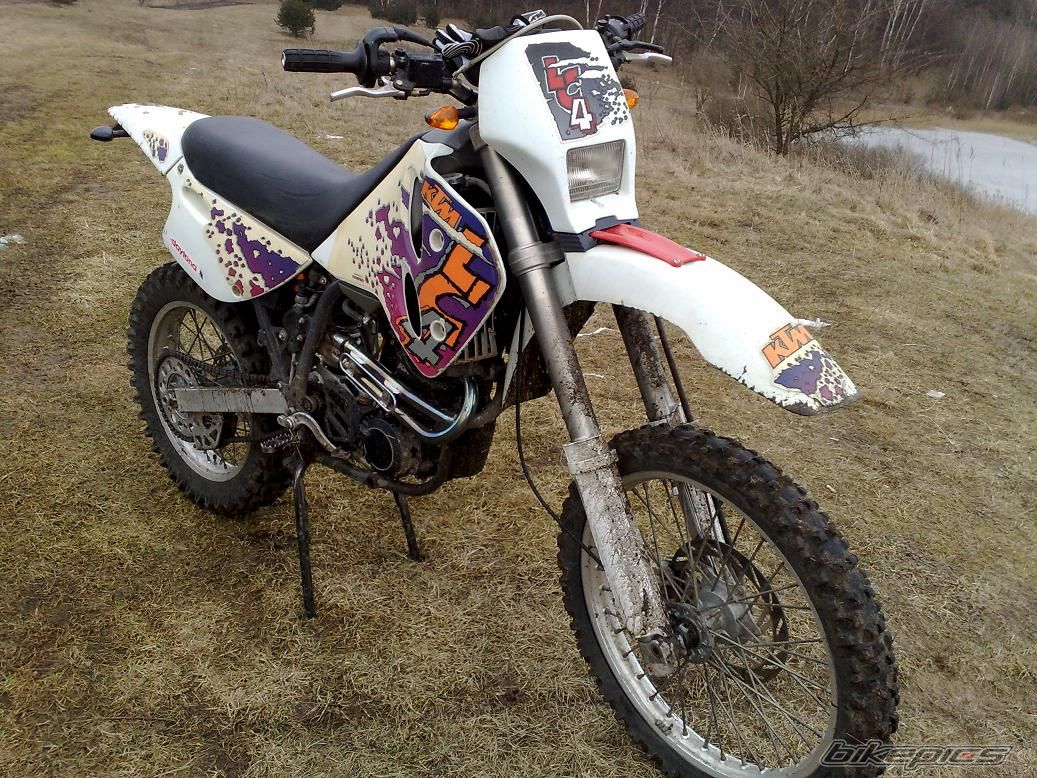 Photo 1599637