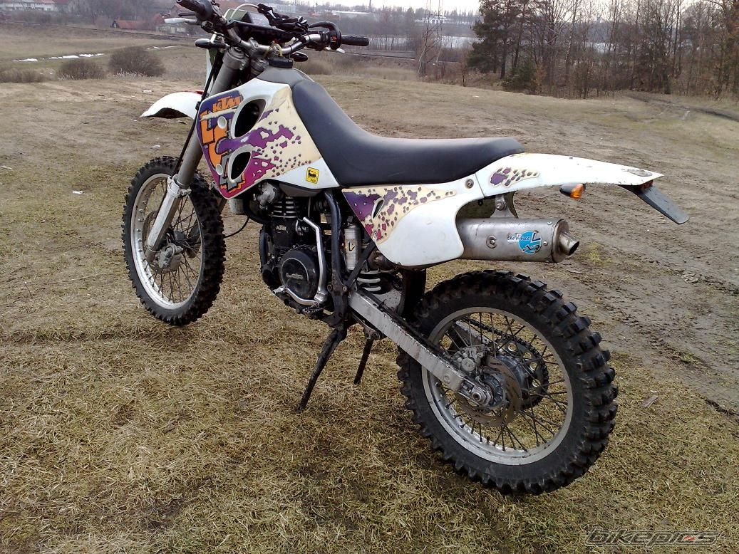 Photo 1599640