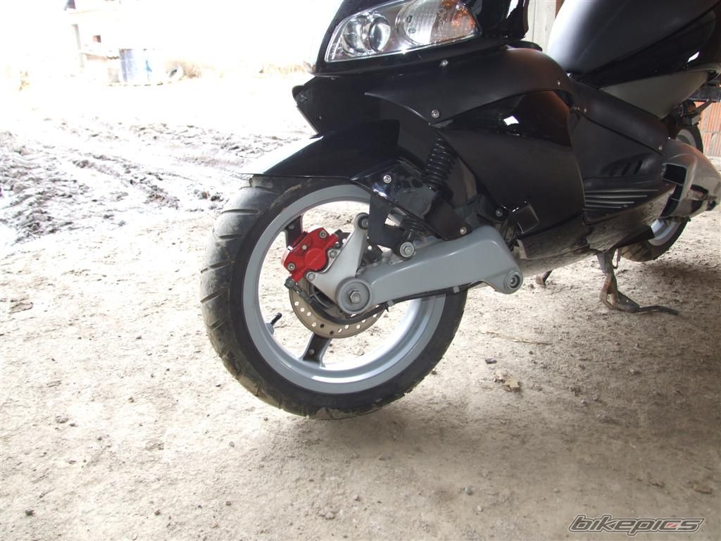 Photo 1599698