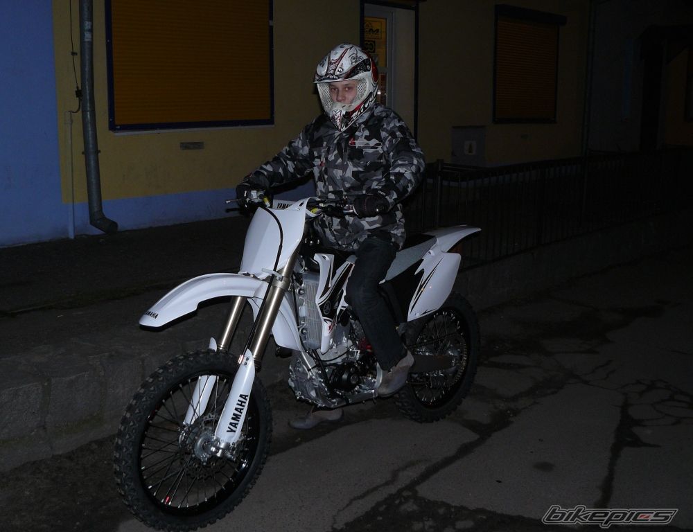Photo 1599810