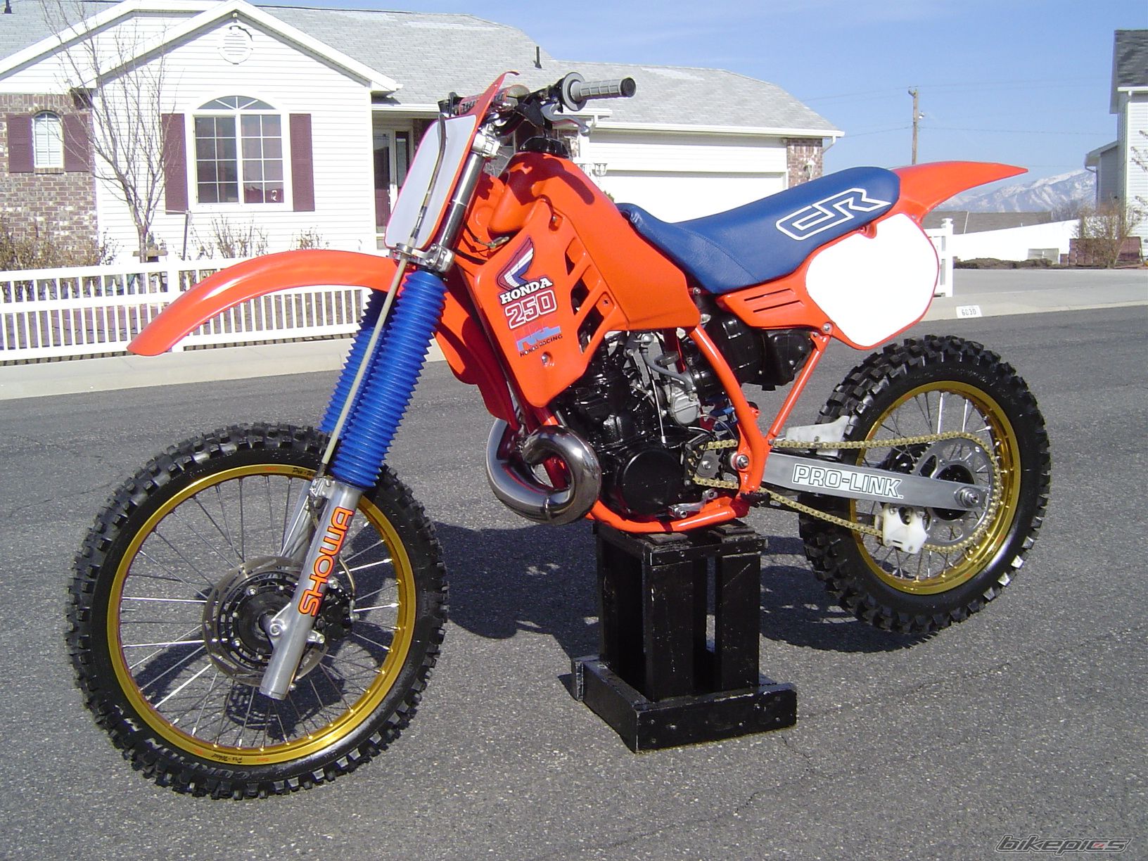 Bike Photo 1599960