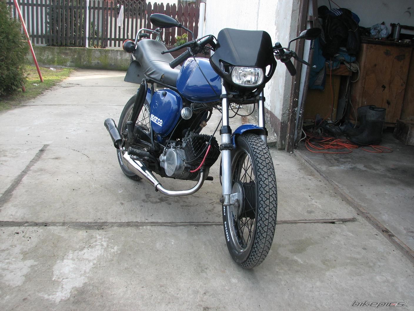 Photo 1600168