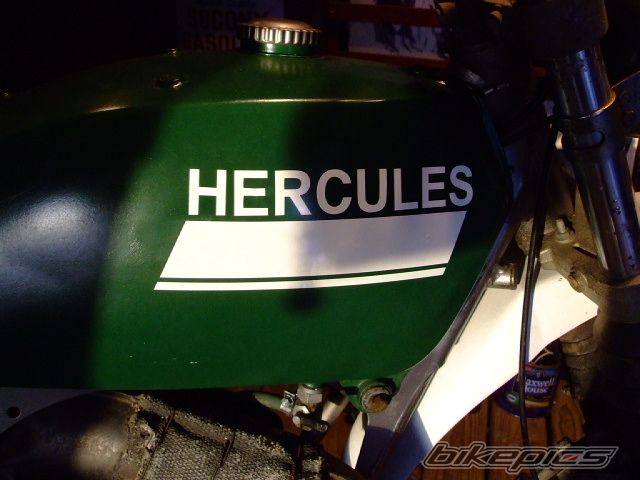 Photo 1600248