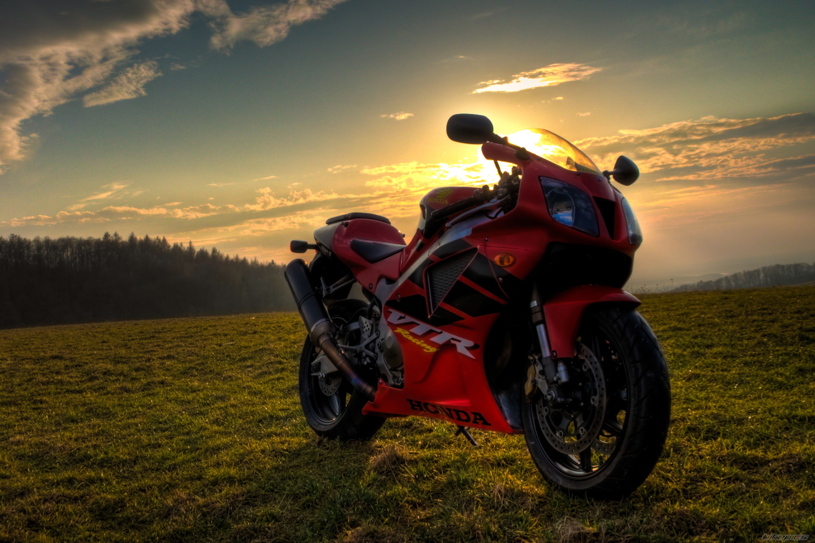 Bike Photo 1600251