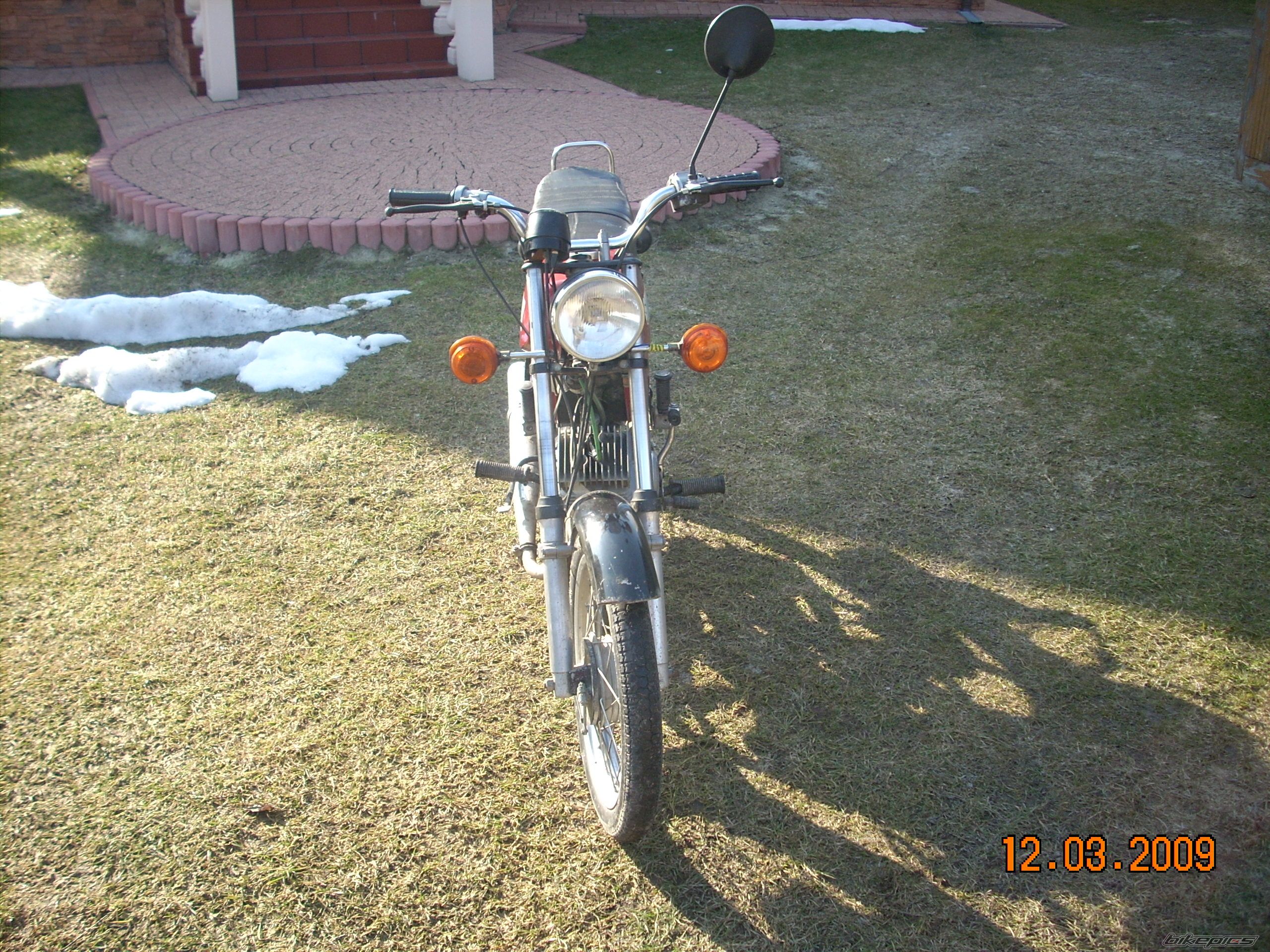 Photo 1600477