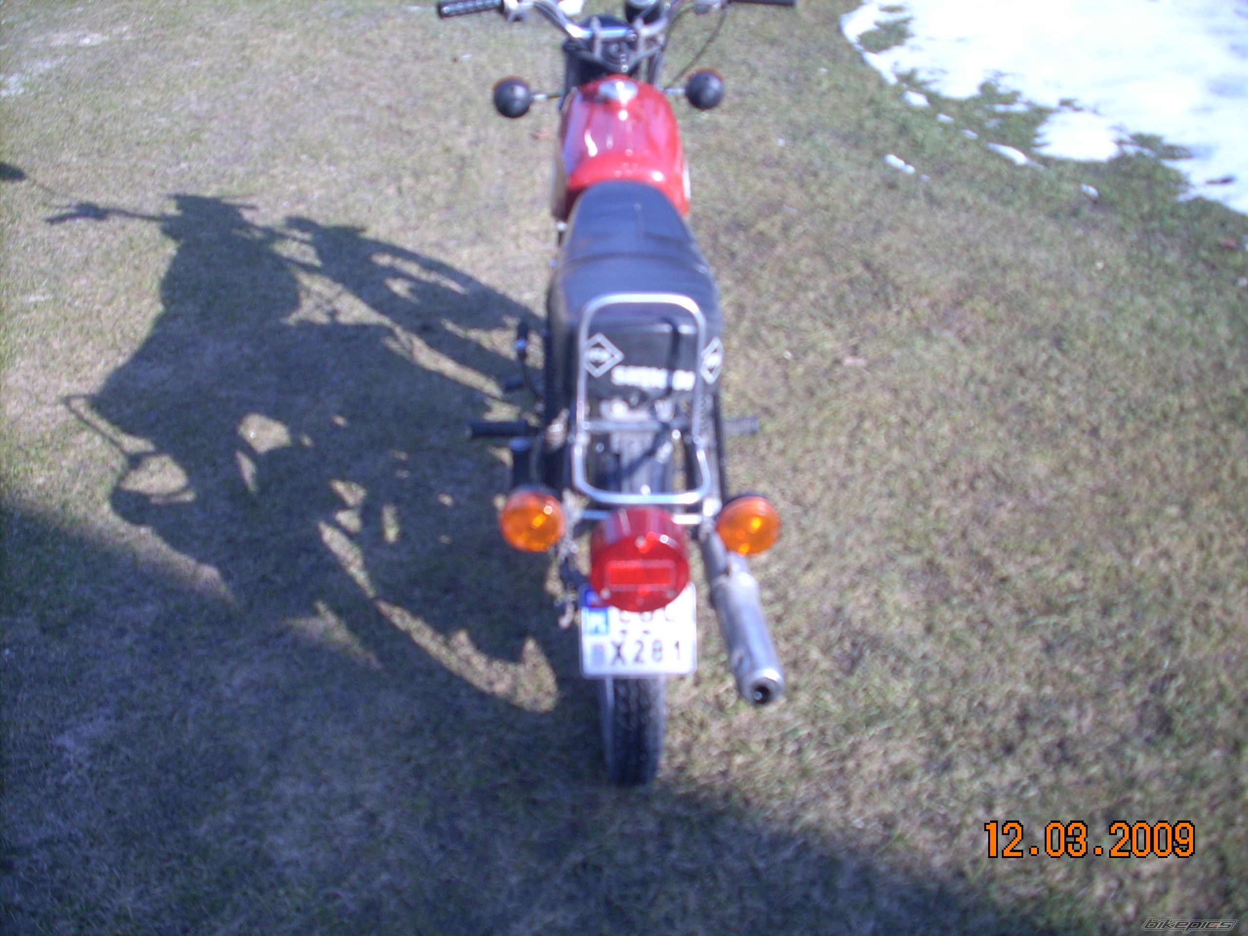 Photo 1600509