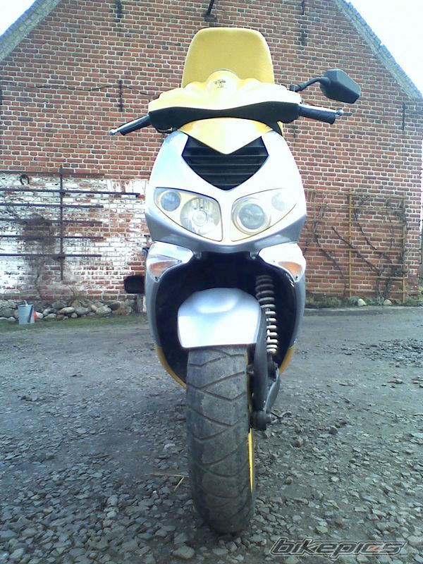 Photo 1600538