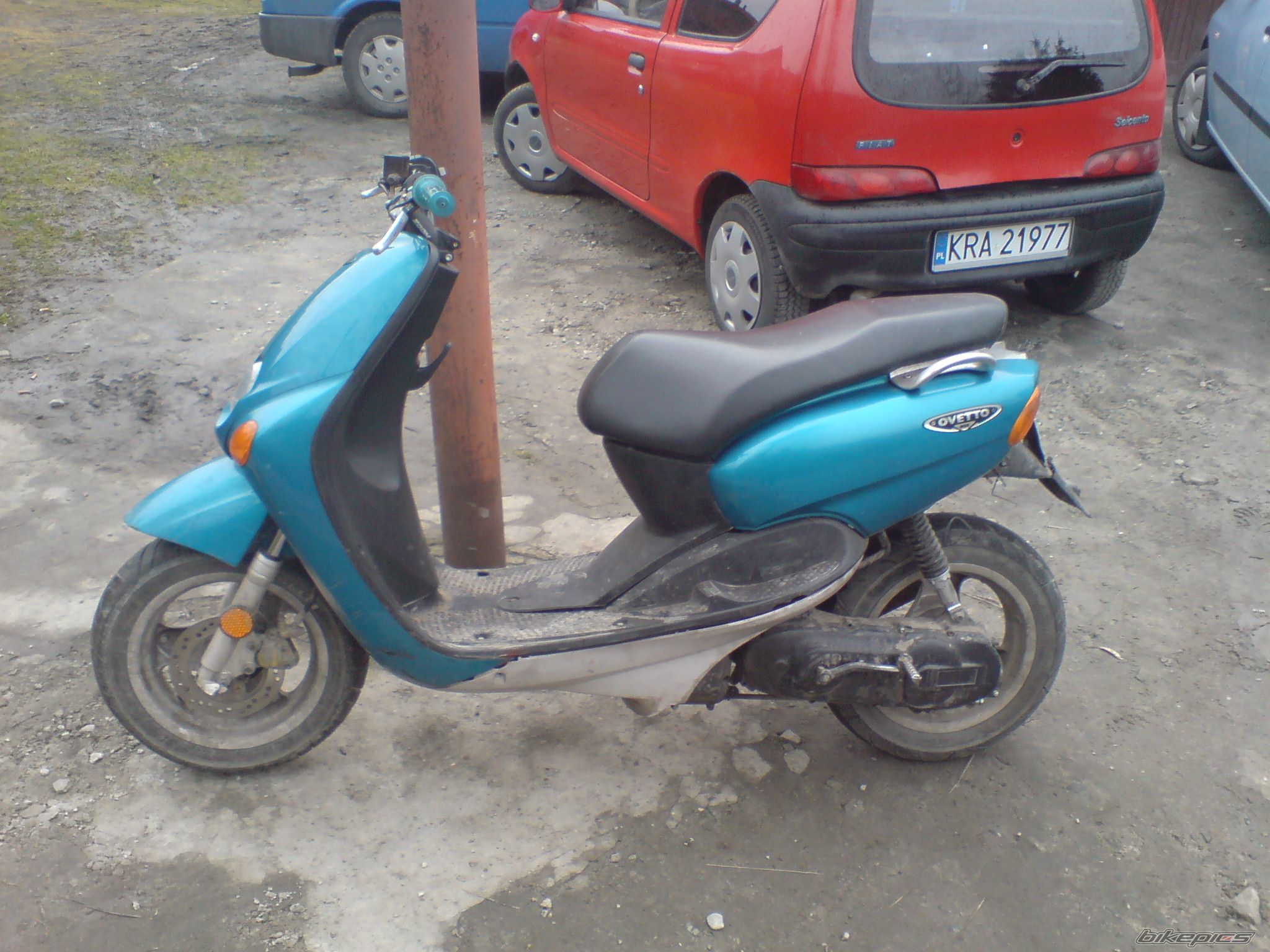 Photo 1600696