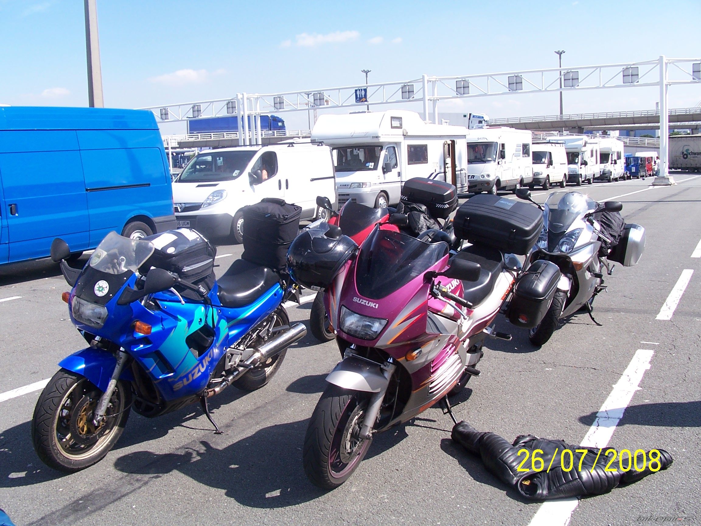 Photo 1600845