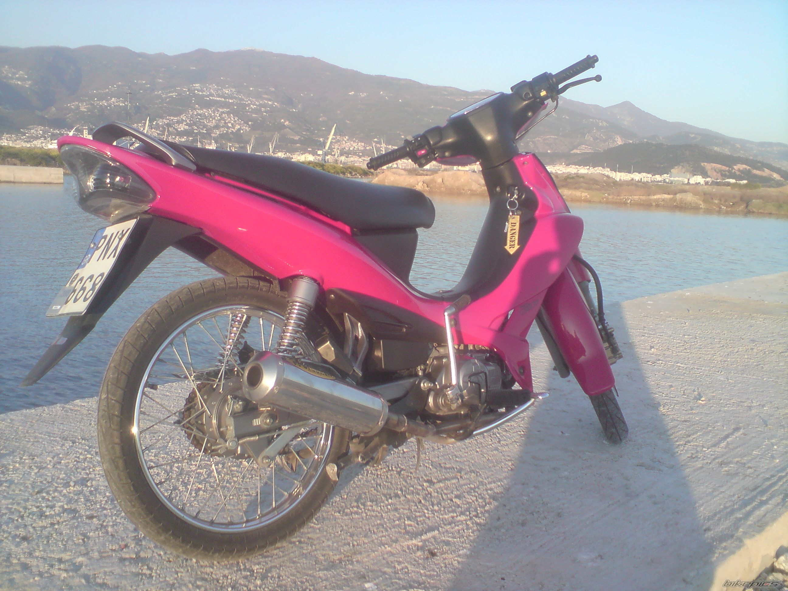 Photo 1601568