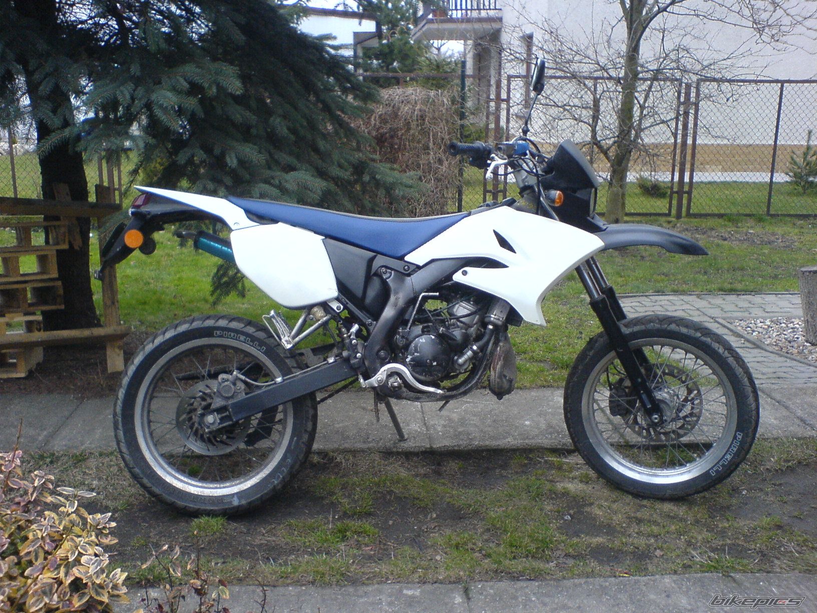 Photo 1601893