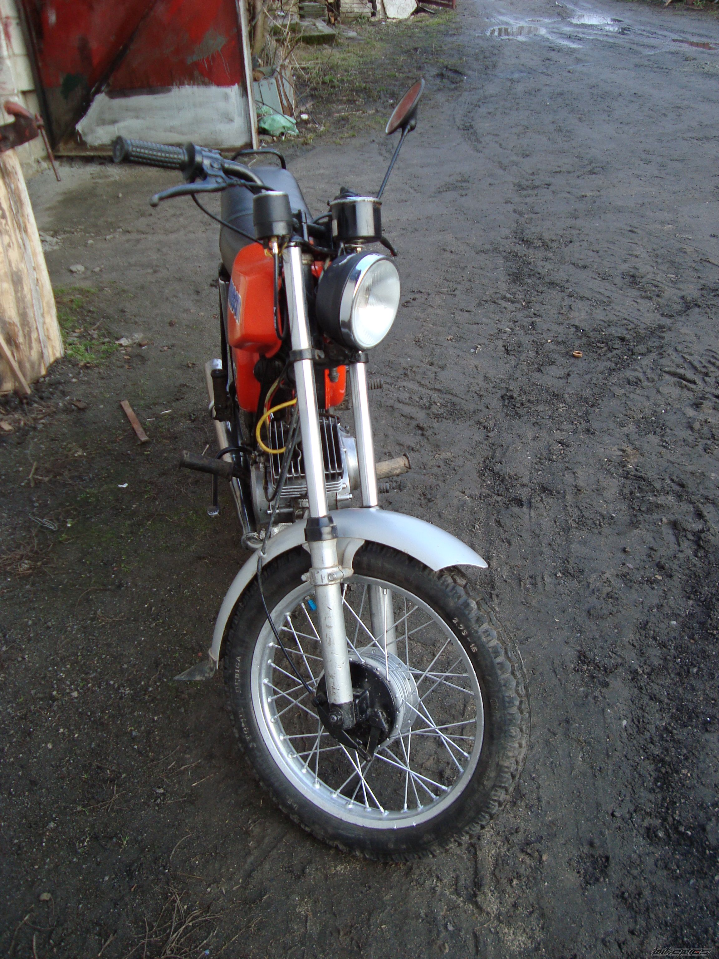 Photo 1601947