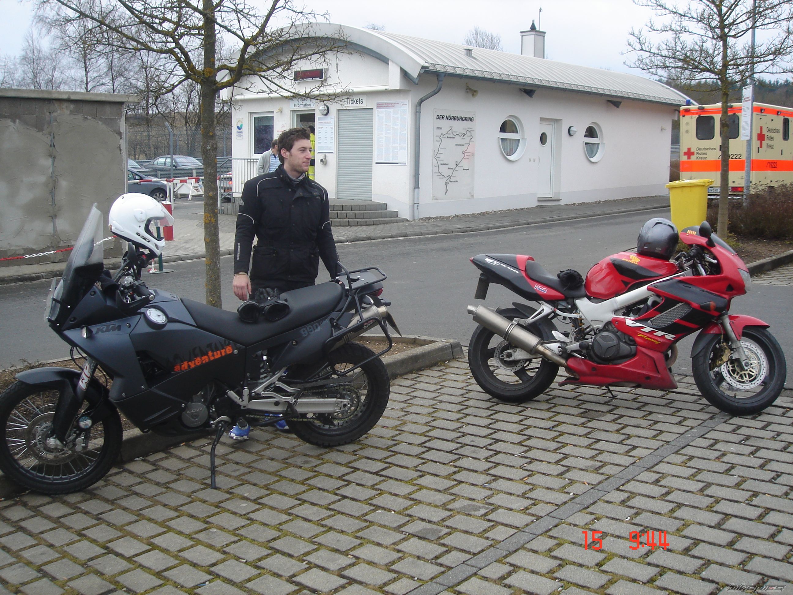 Bike Photo 1602446