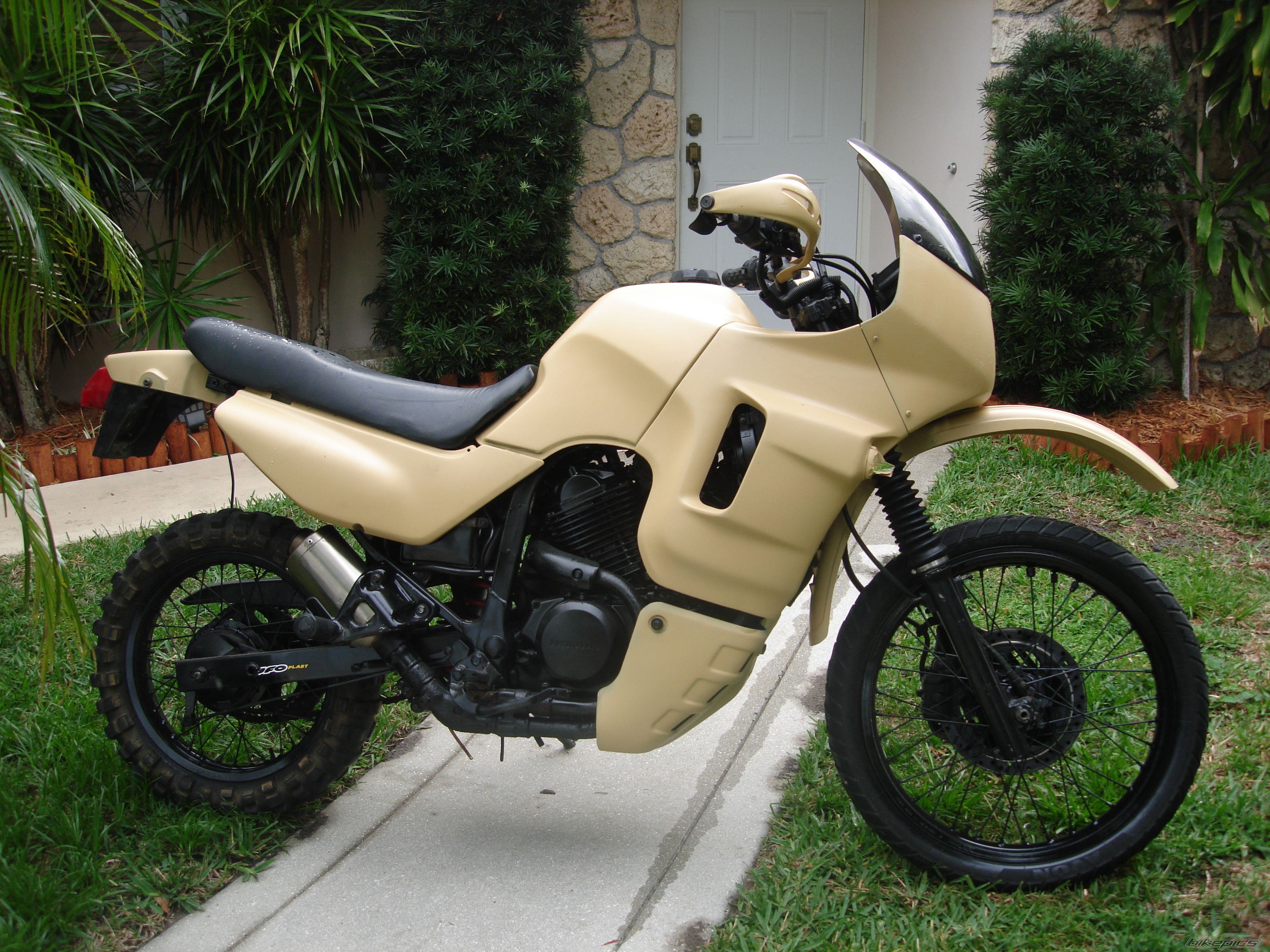 Bike Photo 1603584