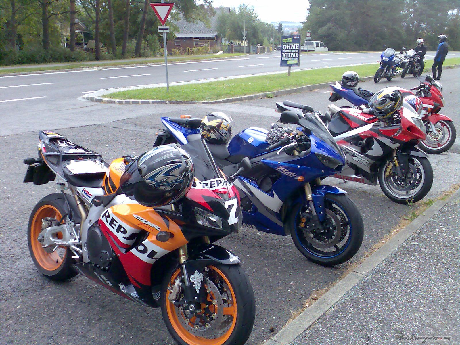 Bike Photo 1603856