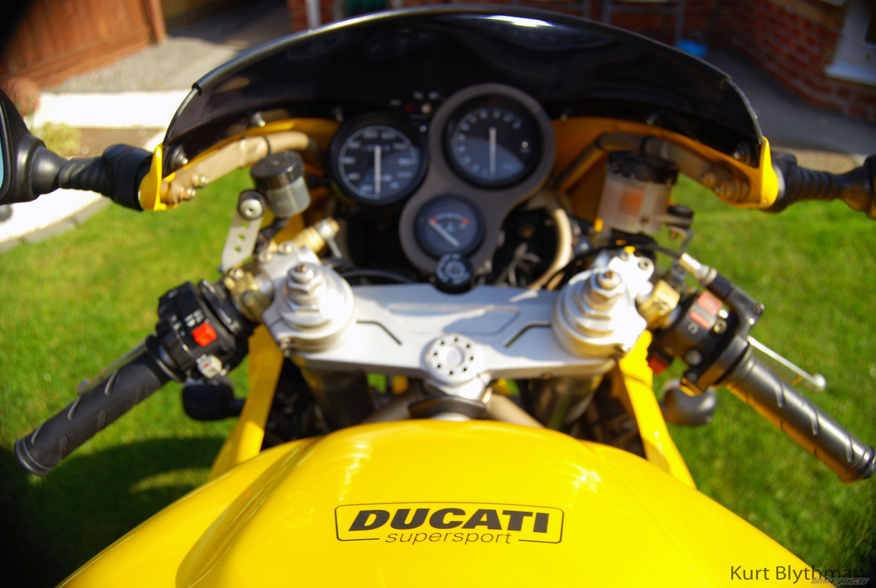 Photo 1604155