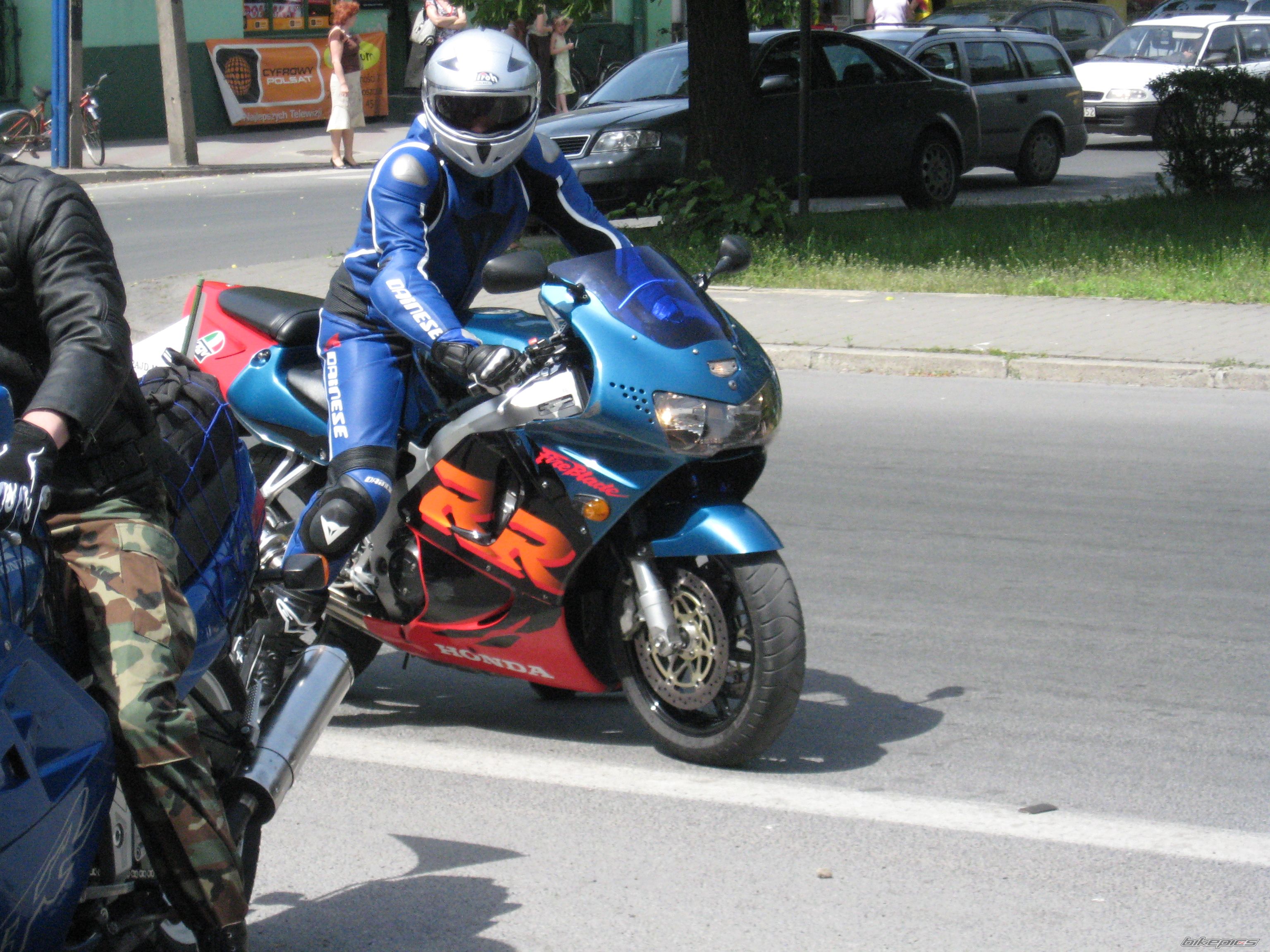 Photo 1604445