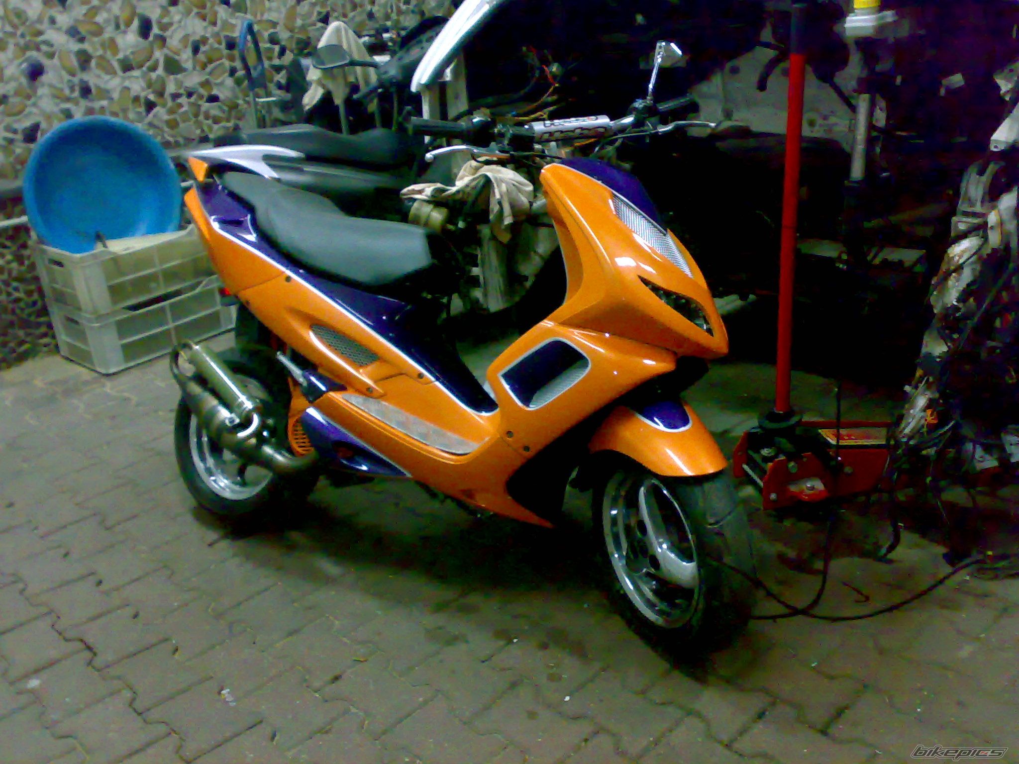 Photo 1604446