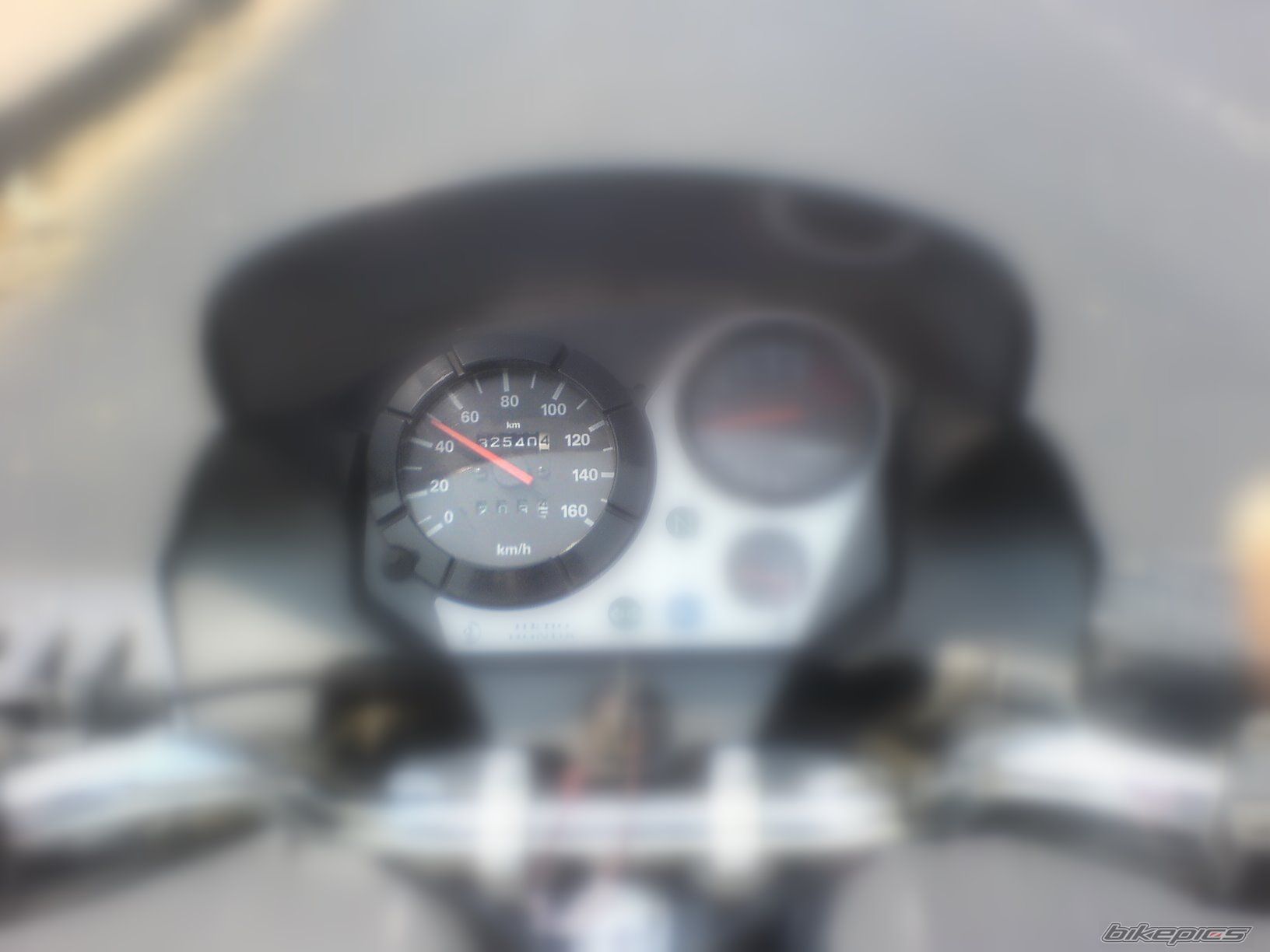 Photo 1604796