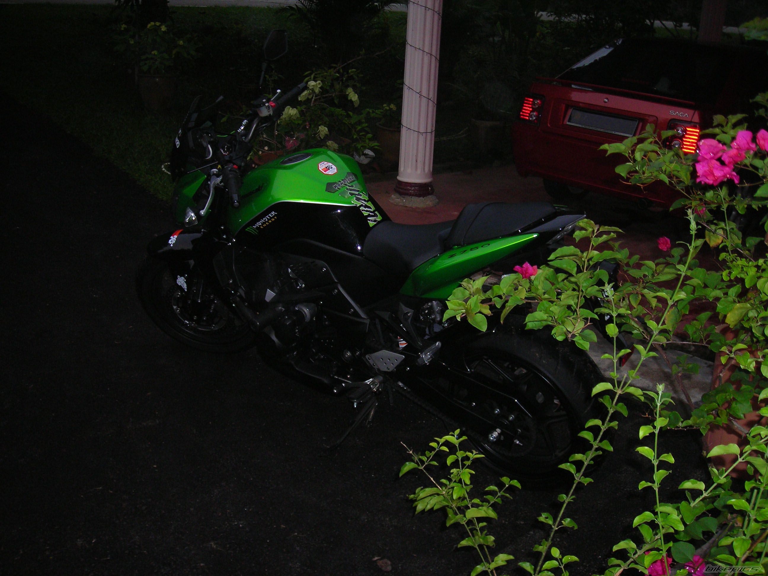 Photo 1604886