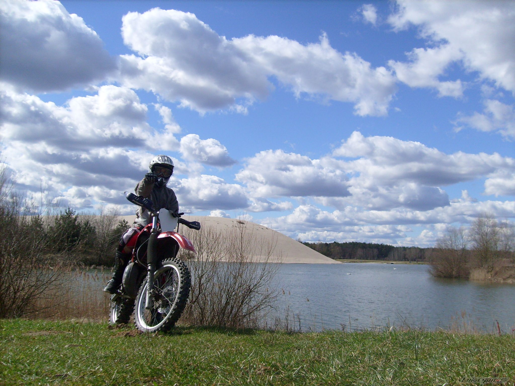 Bike Photo 1605357