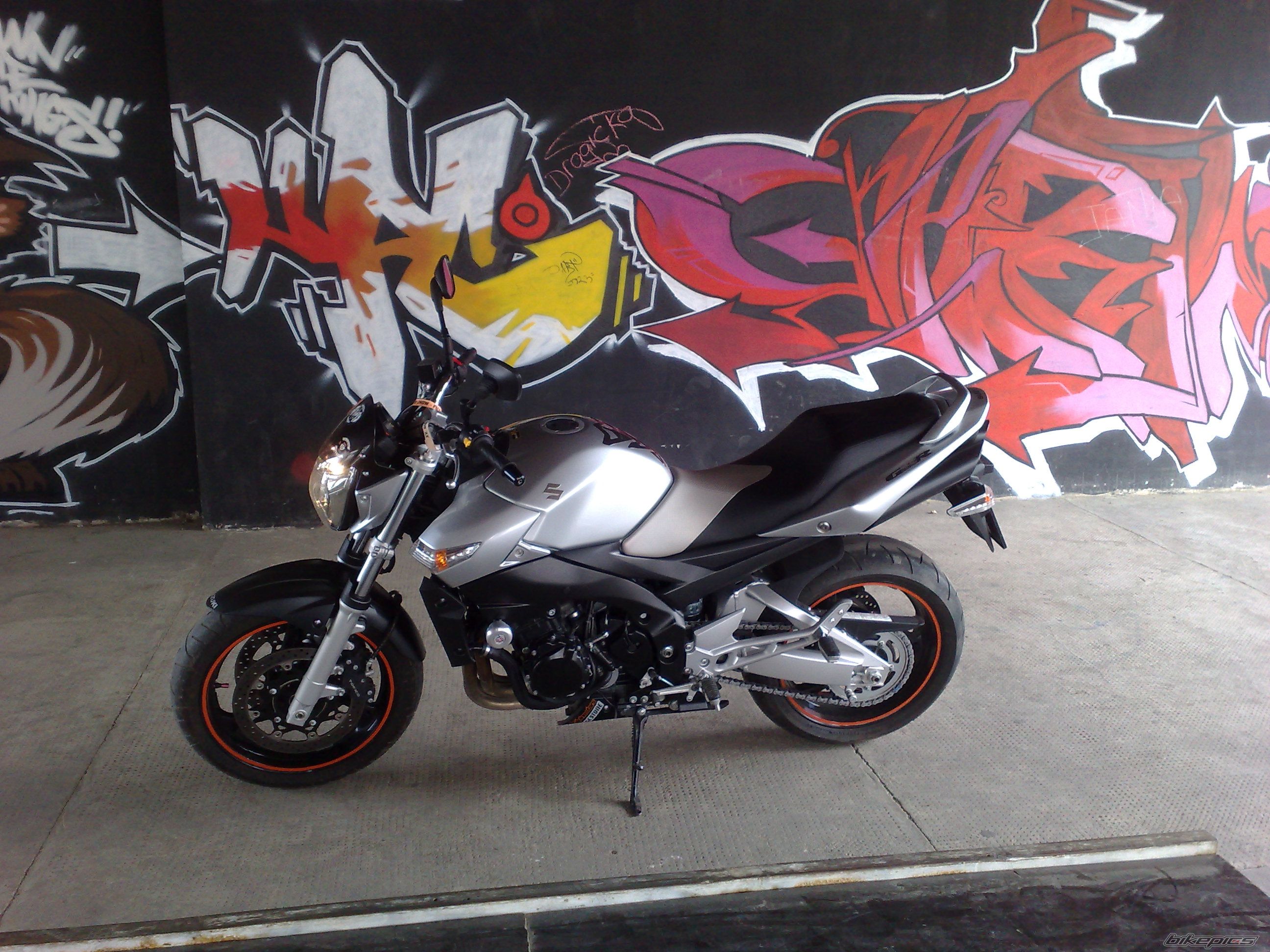 Bike Photo 1605396