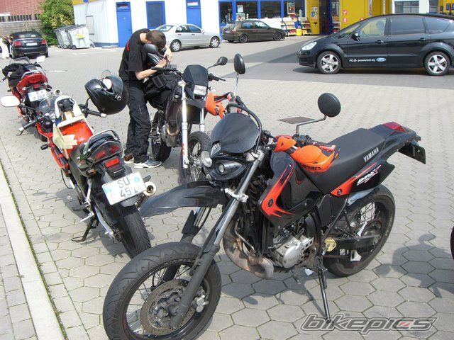 Photo 1605476