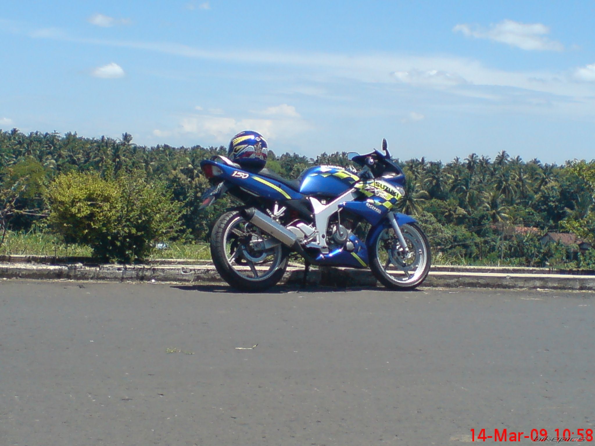 Bike Photo 1605837