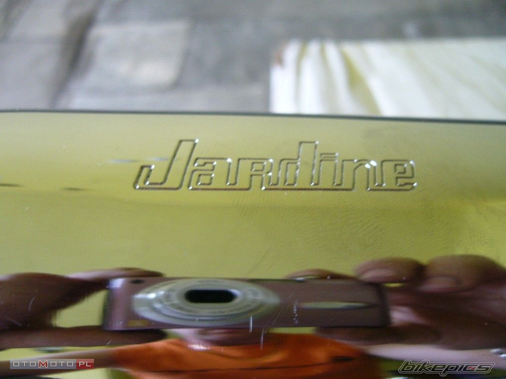 Photo 1606345