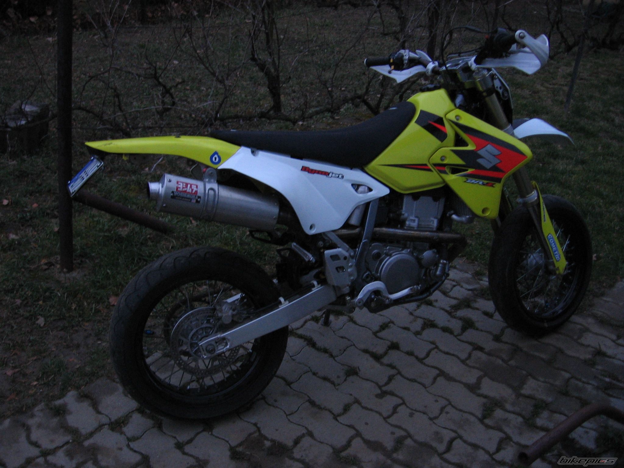 Photo 1606860